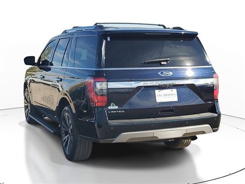 Used 2021 Ford Expedition Limited image 3