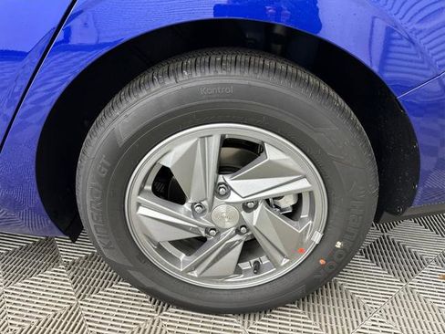 New 2026 Hyundai Elantra SE w/ Cargo Package image 18