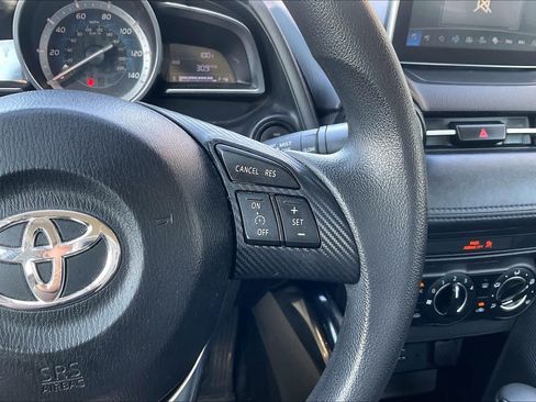 Used 2018 Toyota Yaris iA FWD image 24