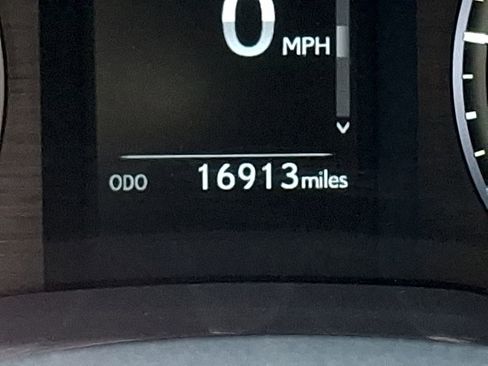 Used 2023 Lexus GX 460 Premium image 20