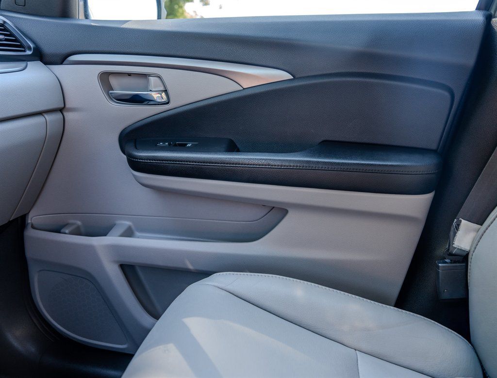 Used 2020 Honda Pilot EX-L image 23
