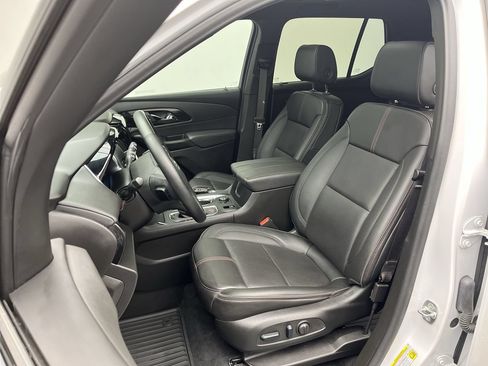 Certified 2023 Chevrolet Traverse RS AWD/4WD image 10
