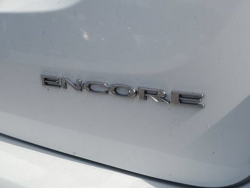 Used 2021 Buick Encore Preferred FWD image 6