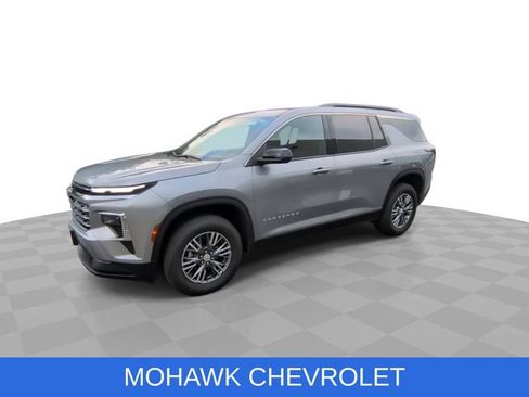 Certified 2026 Chevrolet Traverse LT AWD/4WD image 4