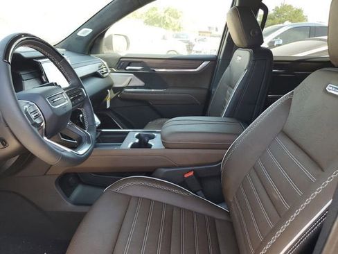 New 2026 GMC Acadia Denali Ultimate FWD image 19