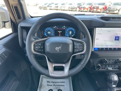 New 2026 Ford Bronco Badlands image 12