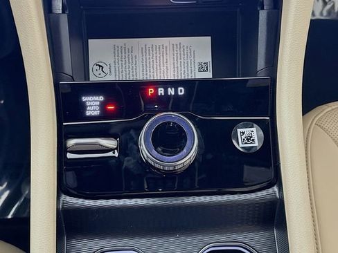 New 2025 Jeep Grand Cherokee L Limited w/ Luxury Tech Group II AWD/4WD image 17
