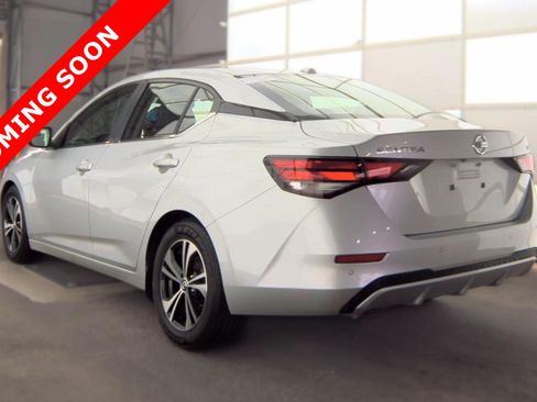 Used 2022 Nissan Sentra SV FWD image 5