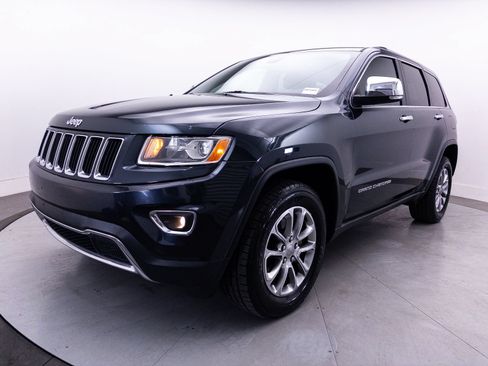 Used 2016 Jeep Grand Cherokee Limited AWD/4WD image 11