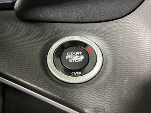 Used 2023 Jeep Grand Cherokee Laredo AWD/4WD image 24
