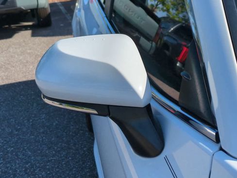 Certified 2023 Toyota Camry SE FWD image 12