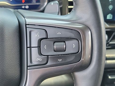 Used 2024 Chevrolet Silverado 1500 ZR2 w/ Technology Package AWD/4WD image 6