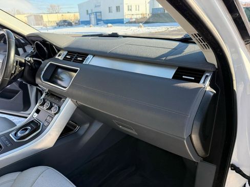 Used 2017 Land Rover Range Rover Evoque HSE image 32