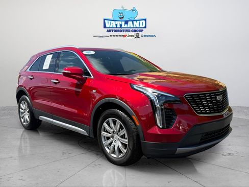 Used 2023 Cadillac XT4 Premium Luxury FWD image 7