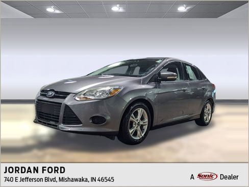 Used 2014 Ford Focus SE w/ SE Winter Package image 1