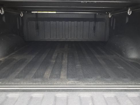 Used 2019 RAM 1500 Laramie AWD/4WD image 28