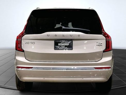 New 2026 Volvo XC90 T8 Plus w/ Protection Package Premier AWD/4WD image 5
