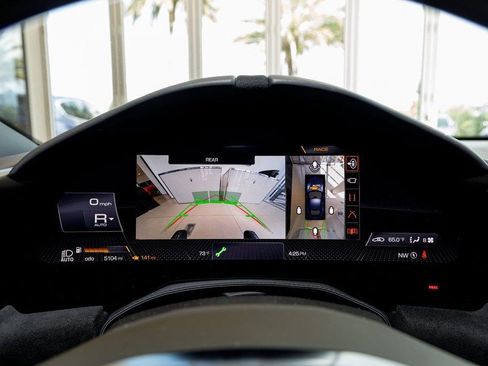 Used 2024 Ferrari Roma image 31