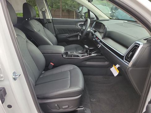 New 2026 Kia Sorento SX FWD image 7