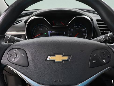 Used 2016 Chevrolet Impala LTZ image 11