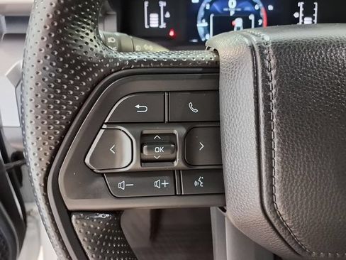 Used 2026 Toyota Tacoma SR5 RWD image 9