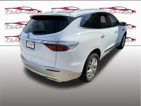 Used 2023 Buick Enclave Essence w/ Experience Buick Package FWD image 8
