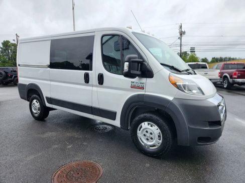 Used 2016 RAM ProMaster 1500 w/ Premium Appearance Group FWD image 18