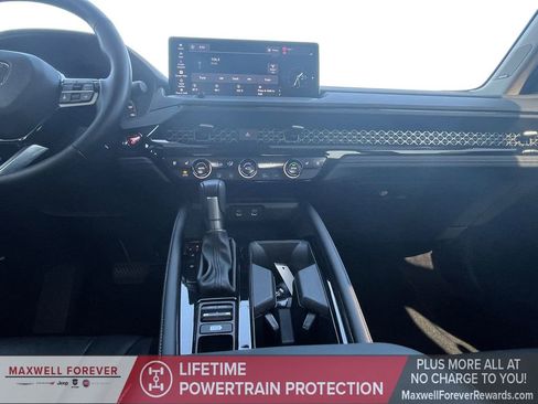 Used 2024 Honda Accord Touring image 3