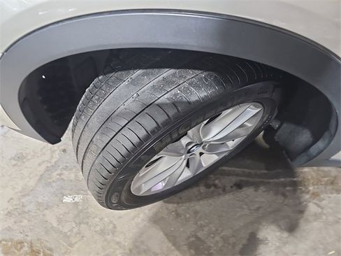 Used 2013 BMW X3 xDrive28i image 34