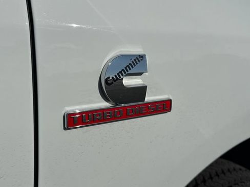Used 2024 RAM 2500 Laramie w/ Safety Group AWD/4WD image 11