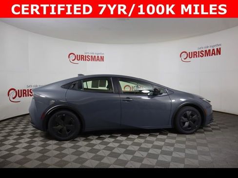 Used 2024 Toyota Prius LE image 12