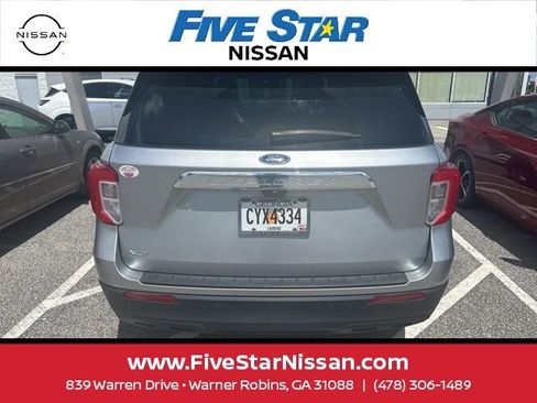 Used 2023 Ford Explorer XLT RWD image 5