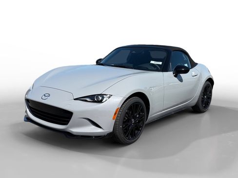 New 2026 MAZDA MX-5 Miata Club RWD image 1