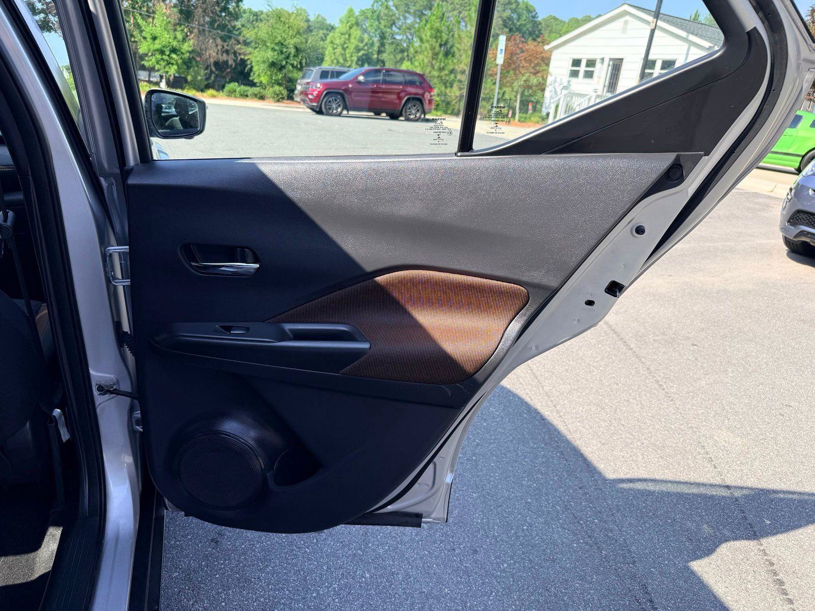 Used 2019 Nissan Kicks SR FWD image 24