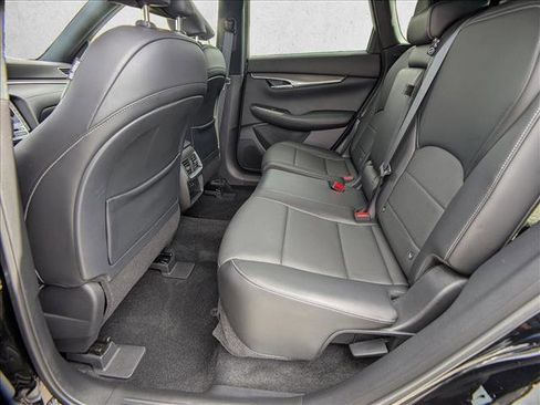 Used 2022 INFINITI QX50 Luxe w/ Appearance Package image 13