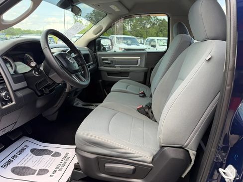 Used 2013 RAM 1500 Express RWD image 5