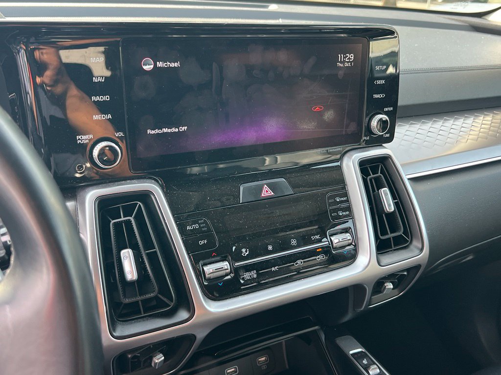 Used 2022 Kia Sorento S AWD/4WD image 19