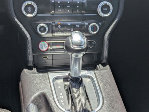 Used 2019 Ford Mustang GT RWD image 24
