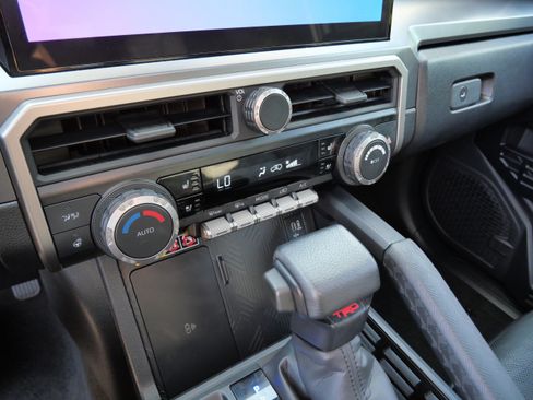 Certified 2026 Toyota 4Runner TRD Off-Road Premium w/ Tow Technology Package AWD/4WD image 24