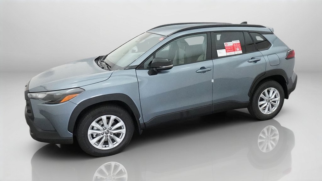 New 2026 Toyota Corolla Cross LE FWD image 5