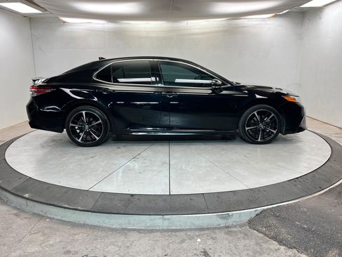 Used 2020 Toyota Camry XSE w/ Carpet Mat Package image 7