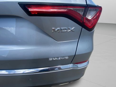 Certified 2023 Acura MDX w/ Technology Package AWD/4WD image 32