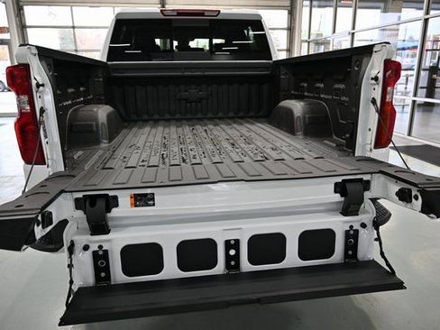 New 2026 Chevrolet Silverado 1500 LT image 9
