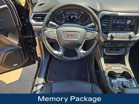 Used 2023 GMC Acadia AT4 w/ Technology Package AWD/4WD image 3