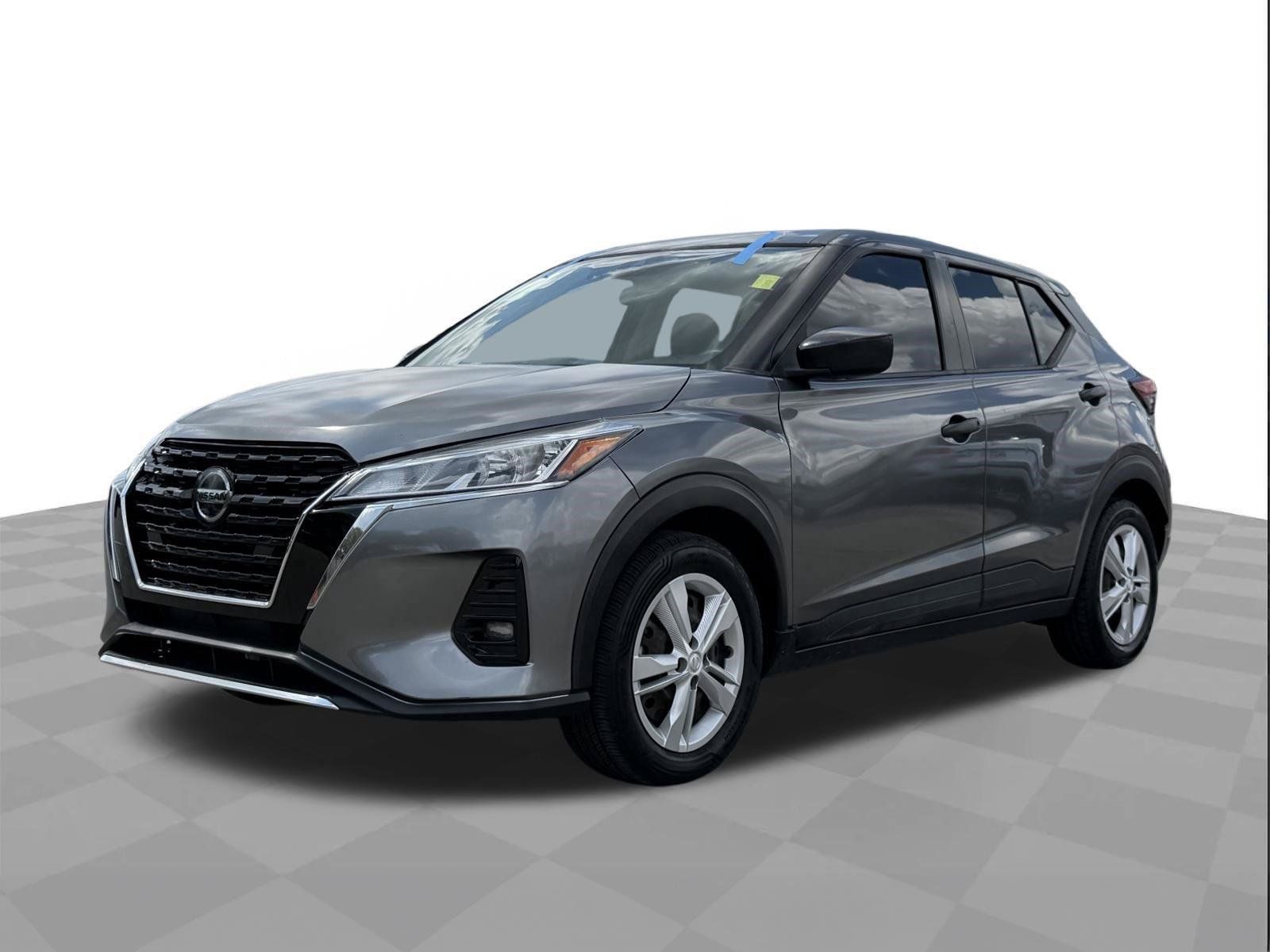 Used 2021 Nissan Kicks S FWD image 1