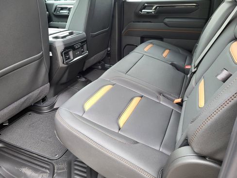 New 2025 GMC Sierra 3500 AT4 w/ Technology Package image 39