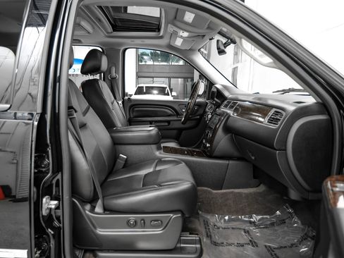 Used 2013 GMC Yukon Denali image 33