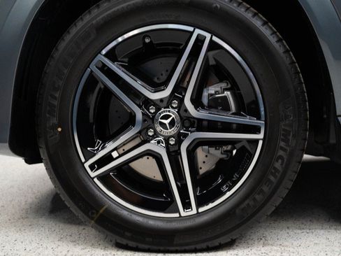 New 2026 Mercedes-Benz GLE 450 4MATIC image 11