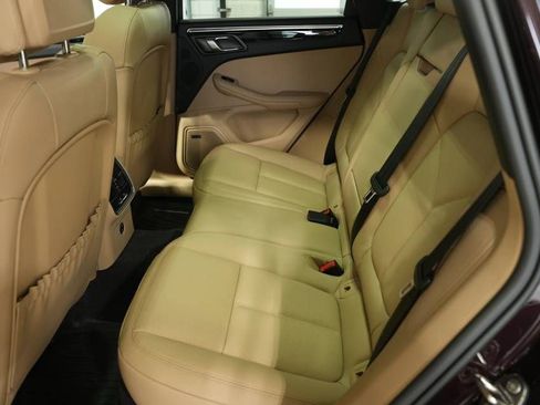 New 2026 Porsche Macan image 26