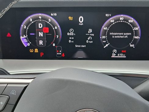 New 2026 Volkswagen Tiguan SE FWD image 12